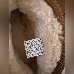 Ugg classic ultra mini platform